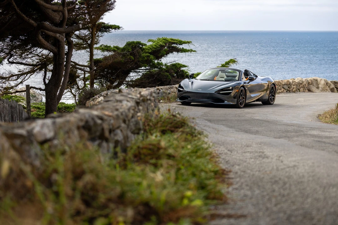 2024 McLaren 750S Spider - Image 23 of 31