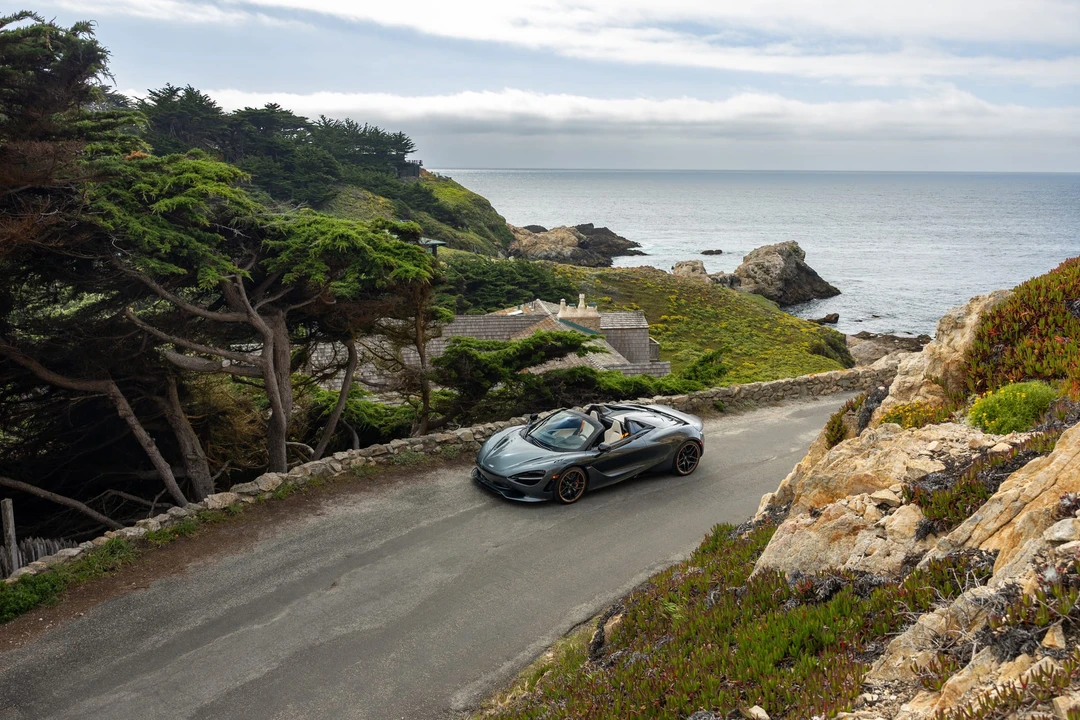2024 McLaren 750S Spider - Image 16 of 31