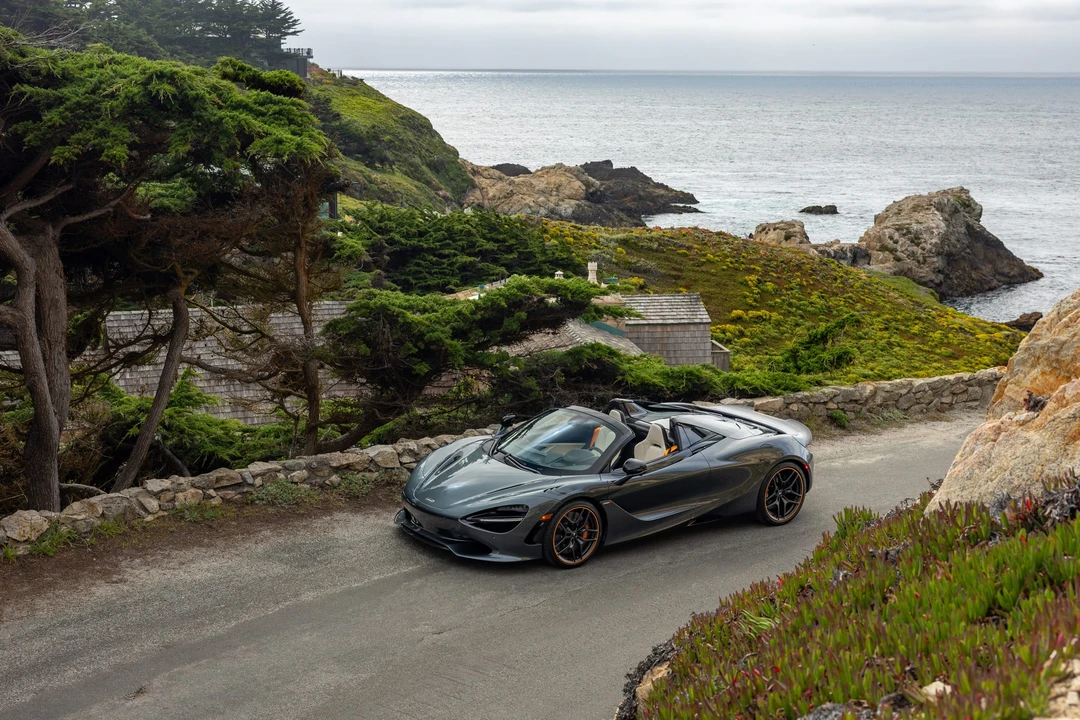 2024 McLaren 750S Spider - Image 19 of 31