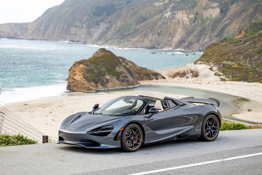 2024 McLaren 750S Spider - Image 27 of 31