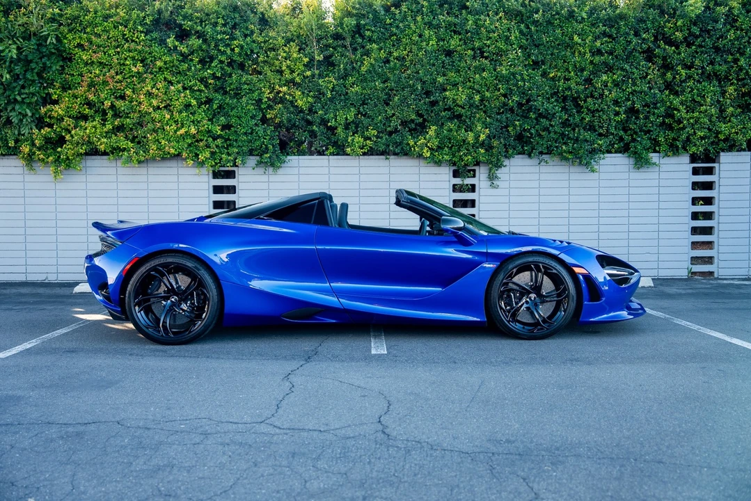 2024 McLaren 750S Spider - Image 6 of 21