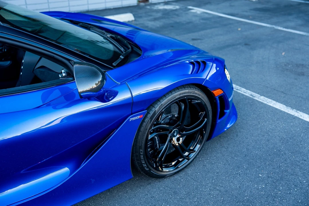 2024 McLaren 750S Spider - Image 11 of 21