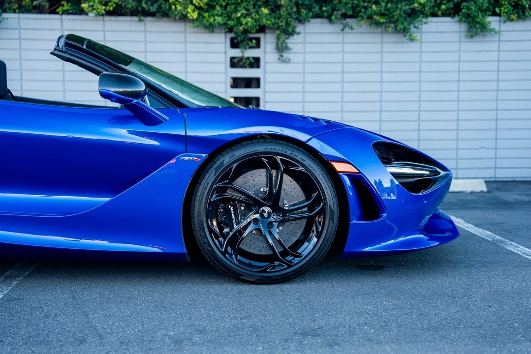 2024 McLaren 750S Spider - Image 9 of 21