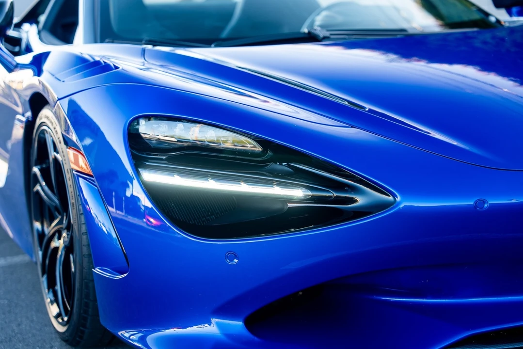 2024 McLaren 750S Spider - Image 17 of 21