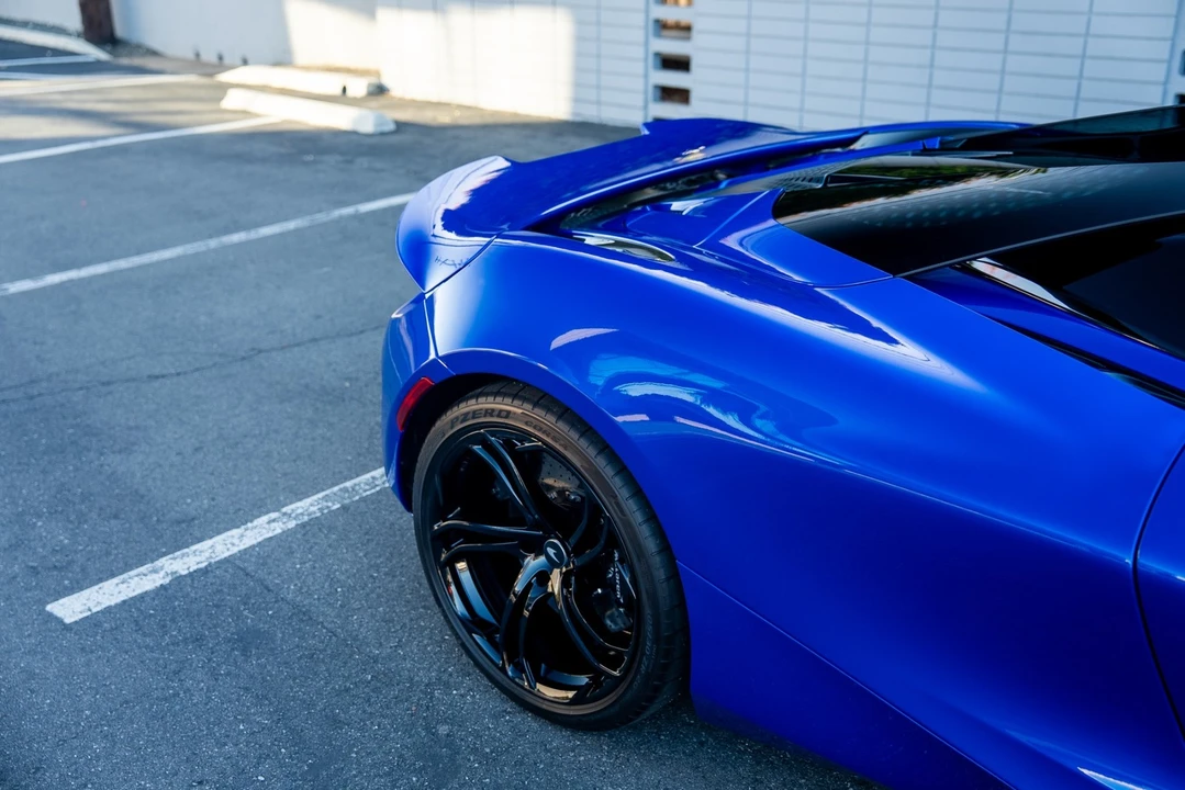 2024 McLaren 750S Spider - Image 10 of 21