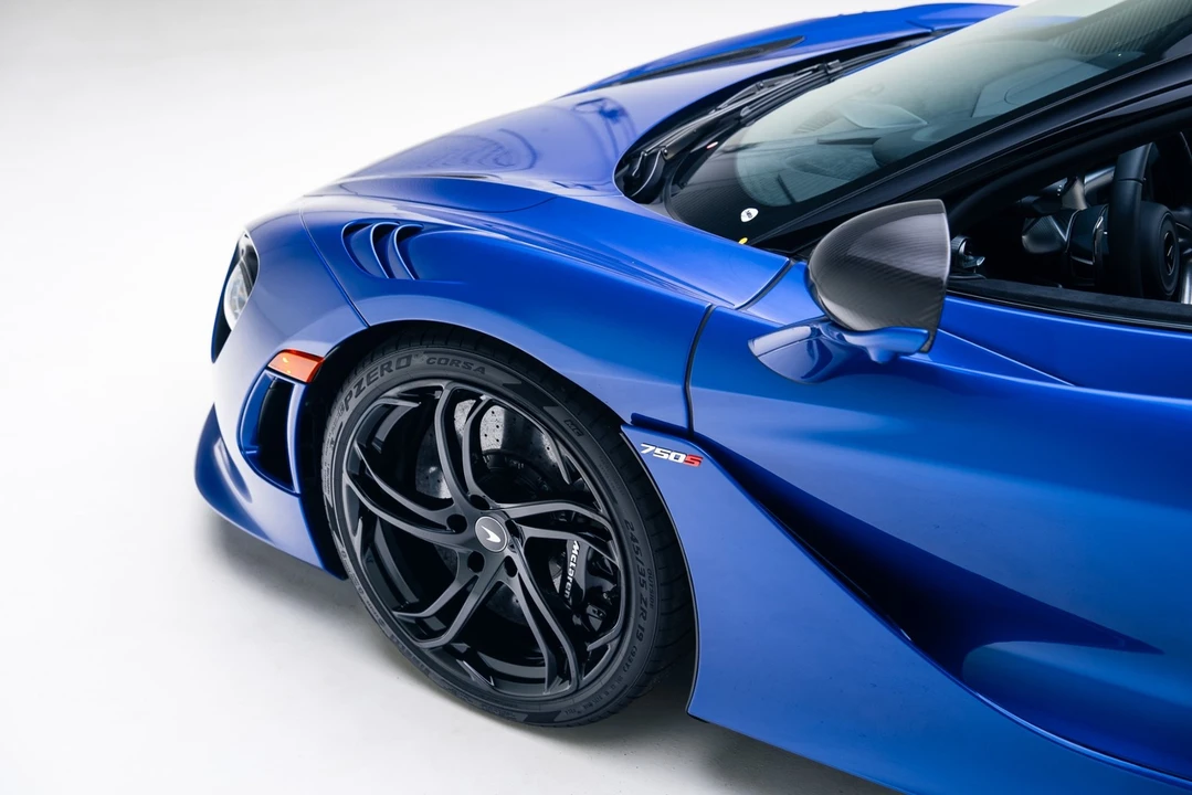 2024 McLaren 750S Spider - Image 18 of 21