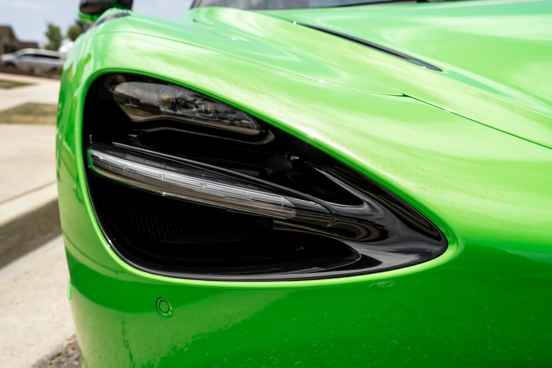 2024 McLaren 750S Spider - Image 15 of 31