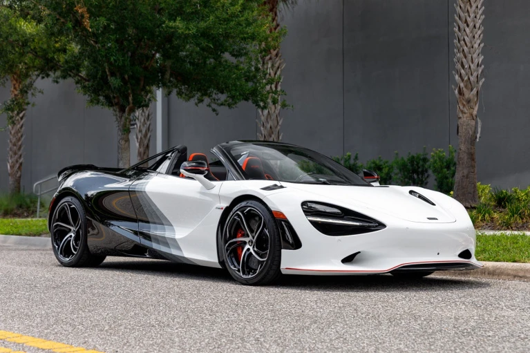 2024 McLaren 750S Spider - Image 3 of 6