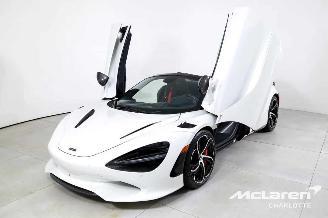 2024 McLaren 750S Spider - Image 6 of 12