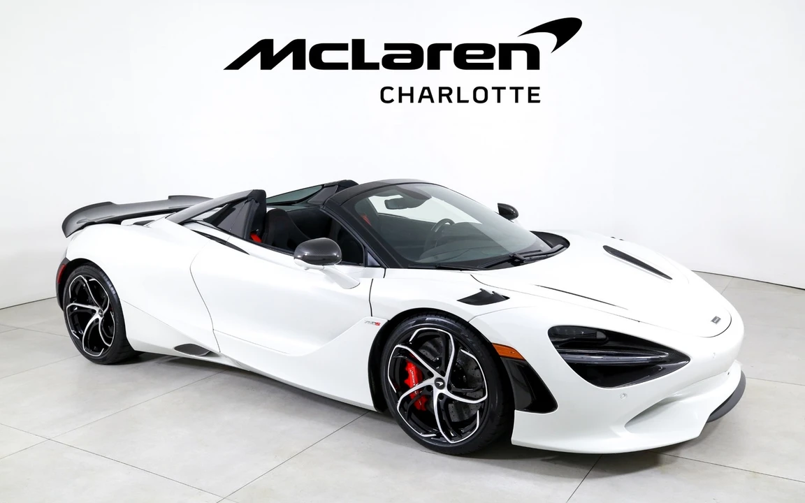 2024 McLaren 750S Spider - Image 2 of 12