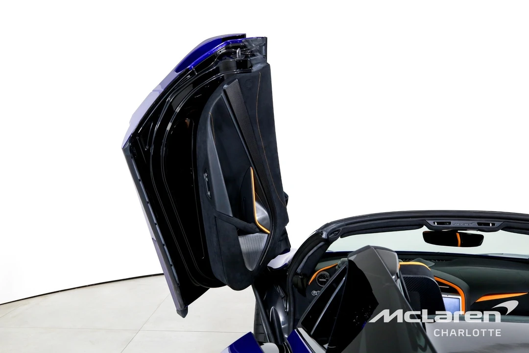 2024 McLaren 750S Spider - Image 12 of 12