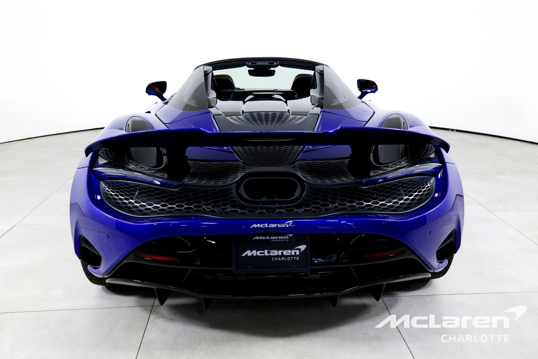 2024 McLaren 750S Spider - Image 9 of 12