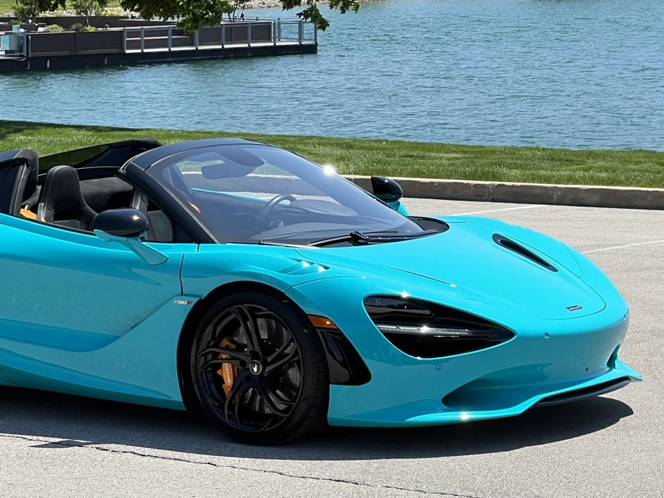 2024 McLaren 750S Spider - Image 30 of 31