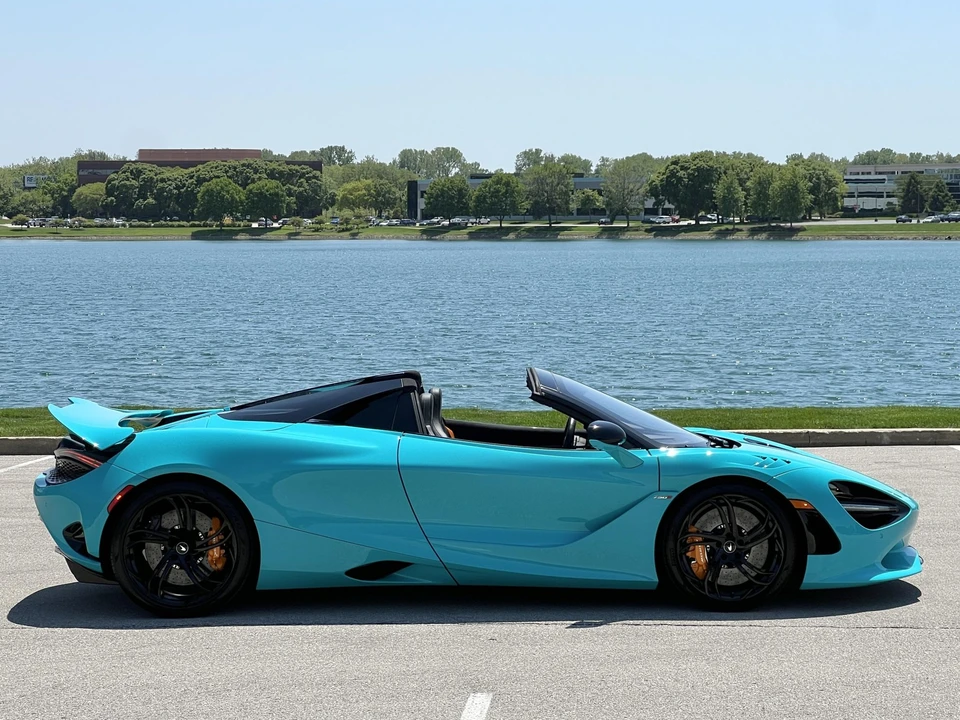 2024 McLaren 750S Spider - Image 9 of 31