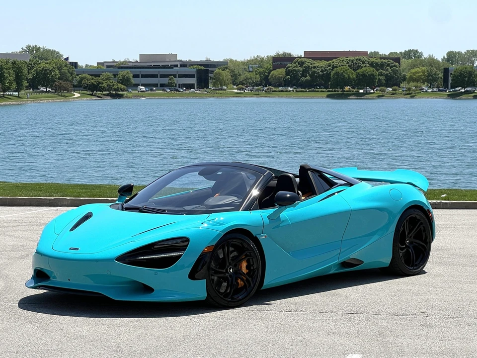2024 McLaren 750S Spider - Image 3 of 31