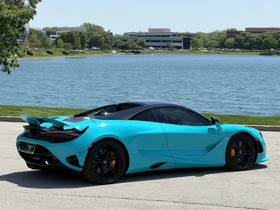 2024 McLaren 750S Spider - Image 16 of 31