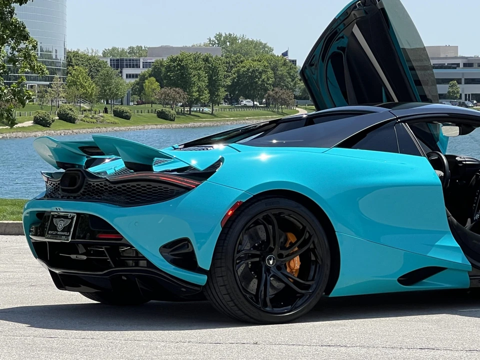 2024 McLaren 750S Spider - Image 25 of 31