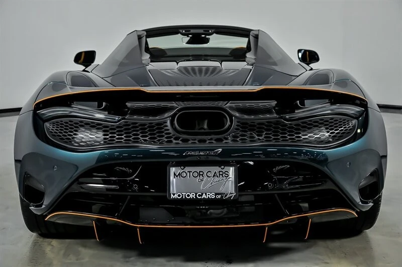 2024 McLaren - Image 11 of 31