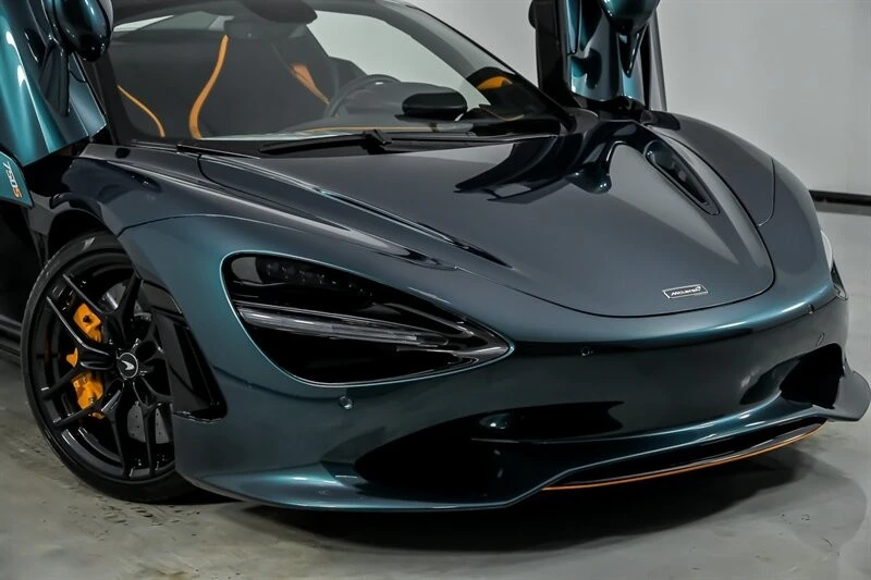 2024 McLaren - Image 3 of 31