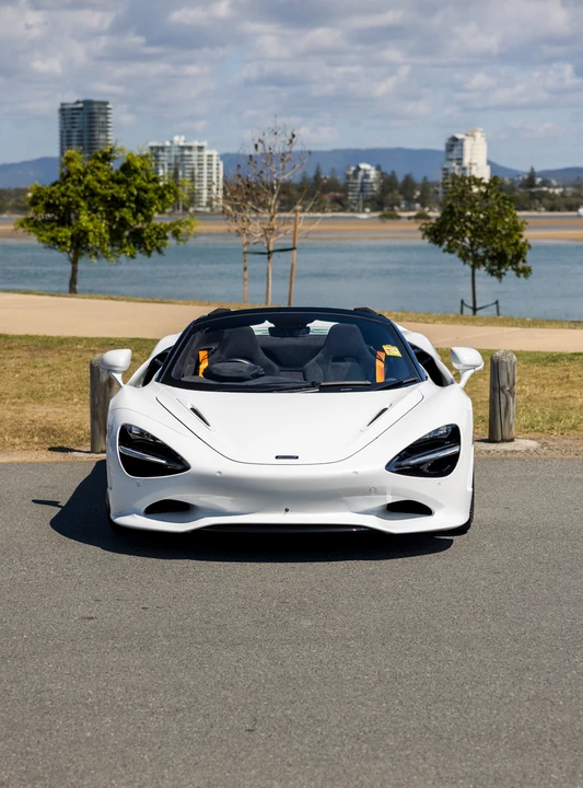 2024 McLaren 750S Spider - Image 16 of 31