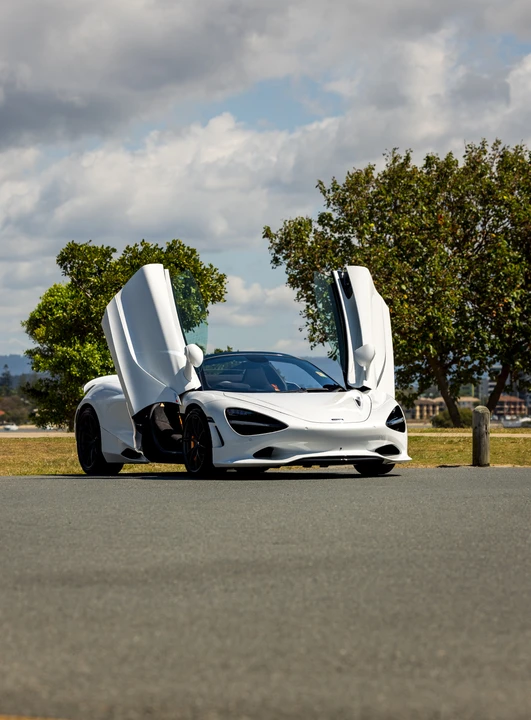 2024 McLaren 750S Spider - Image 30 of 31