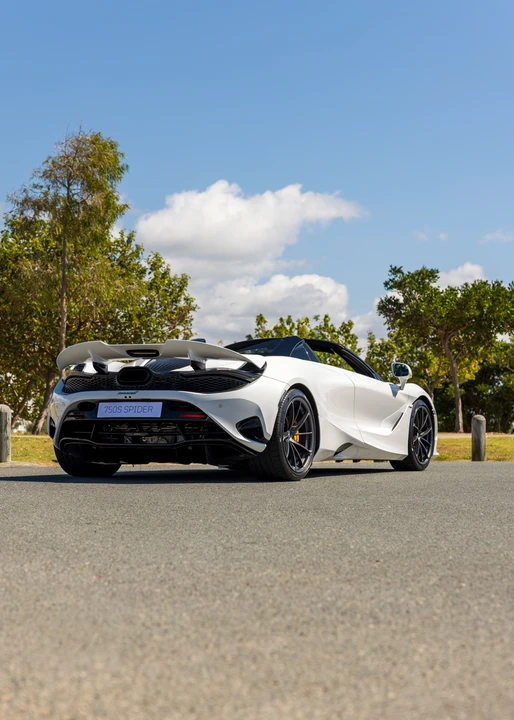 2024 McLaren 750S Spider - Image 18 of 31