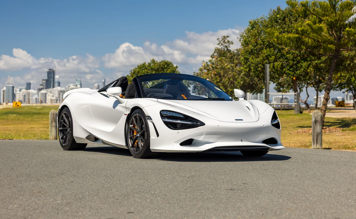 2024 McLaren 750S Spider - Image 21 of 31