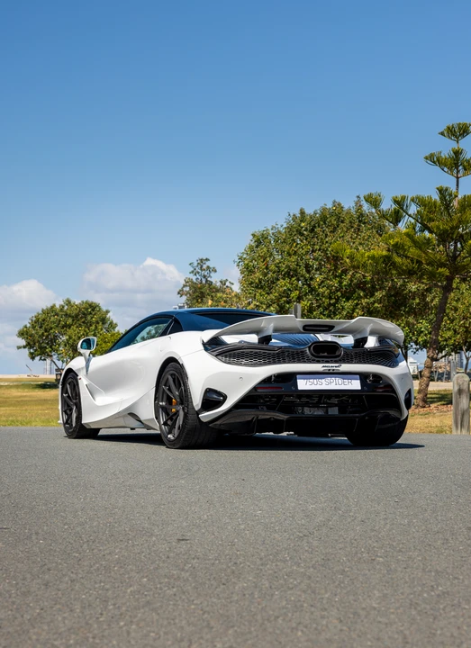 2024 McLaren 750S Spider - Image 19 of 31