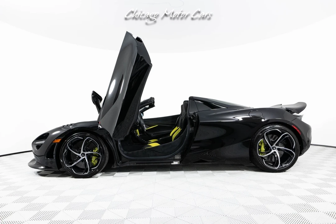 2024 McLaren 750S Spider - Image 2 of 21