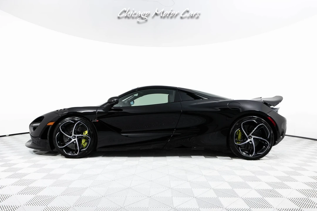 2024 McLaren 750S Spider - Image 17 of 21