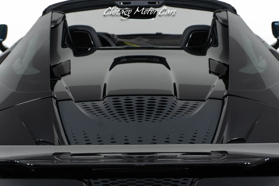 2024 McLaren 750S Spider - Image 14 of 21