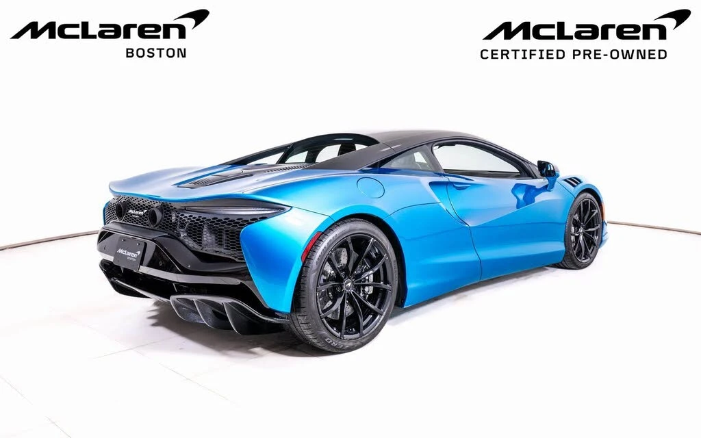 2024 McLaren Artura - Image 5 of 21