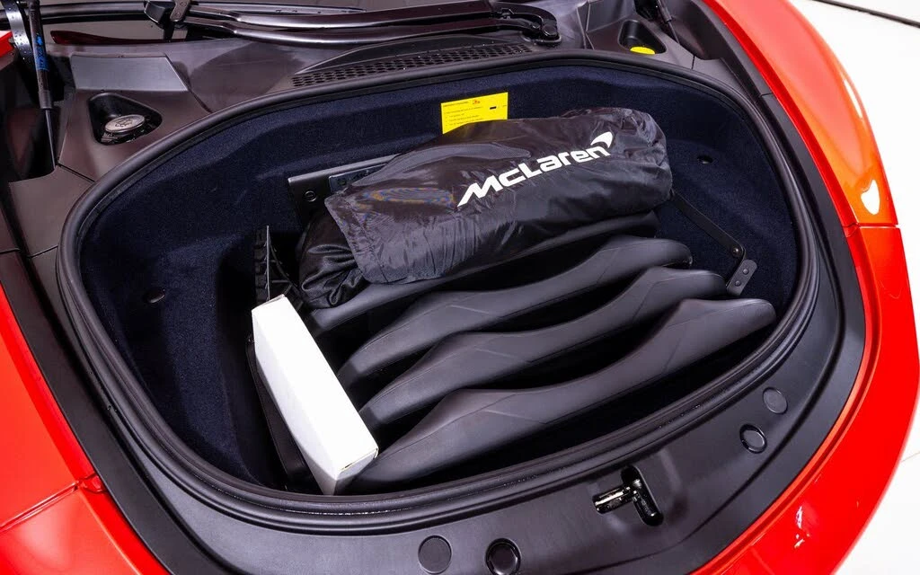 2024 McLaren Artura - Image 21 of 21