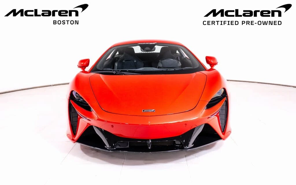 2024 McLaren Artura - Image 8 of 21