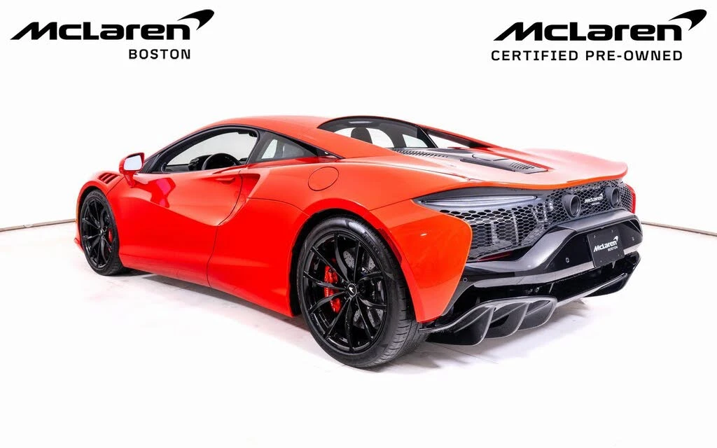 2024 McLaren Artura - Image 3 of 21
