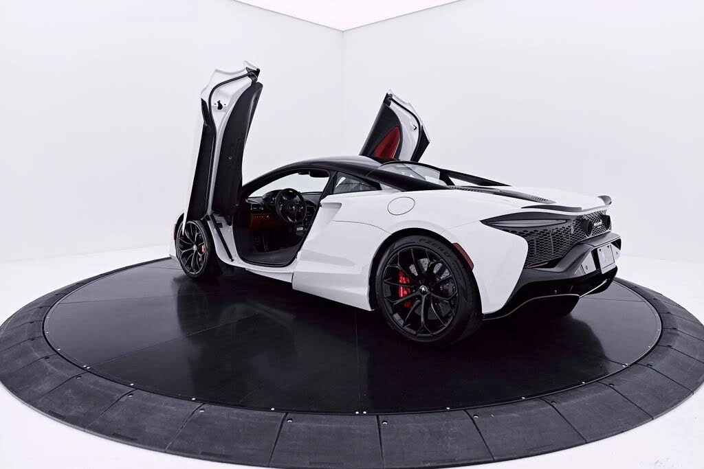 2024 McLaren Artura - Image 22 of 31