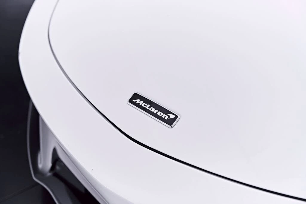 2024 McLaren Artura - Image 29 of 31