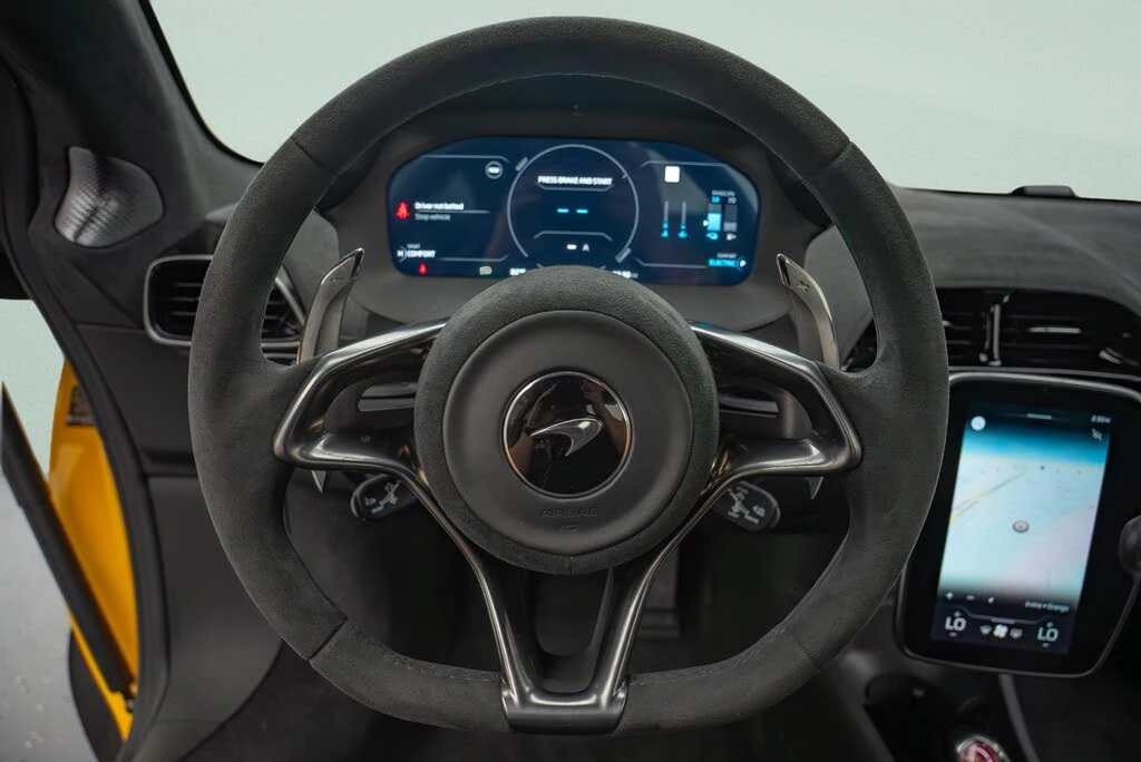2024 McLaren Artura - Image 18 of 22