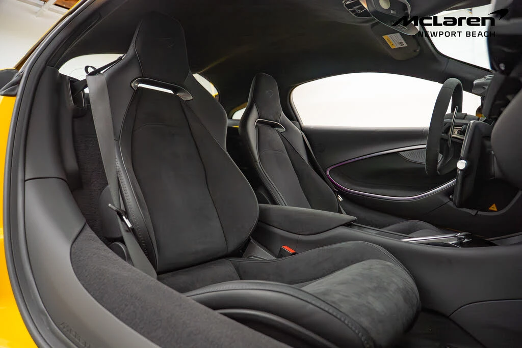 2024 McLaren Artura - Image 11 of 22