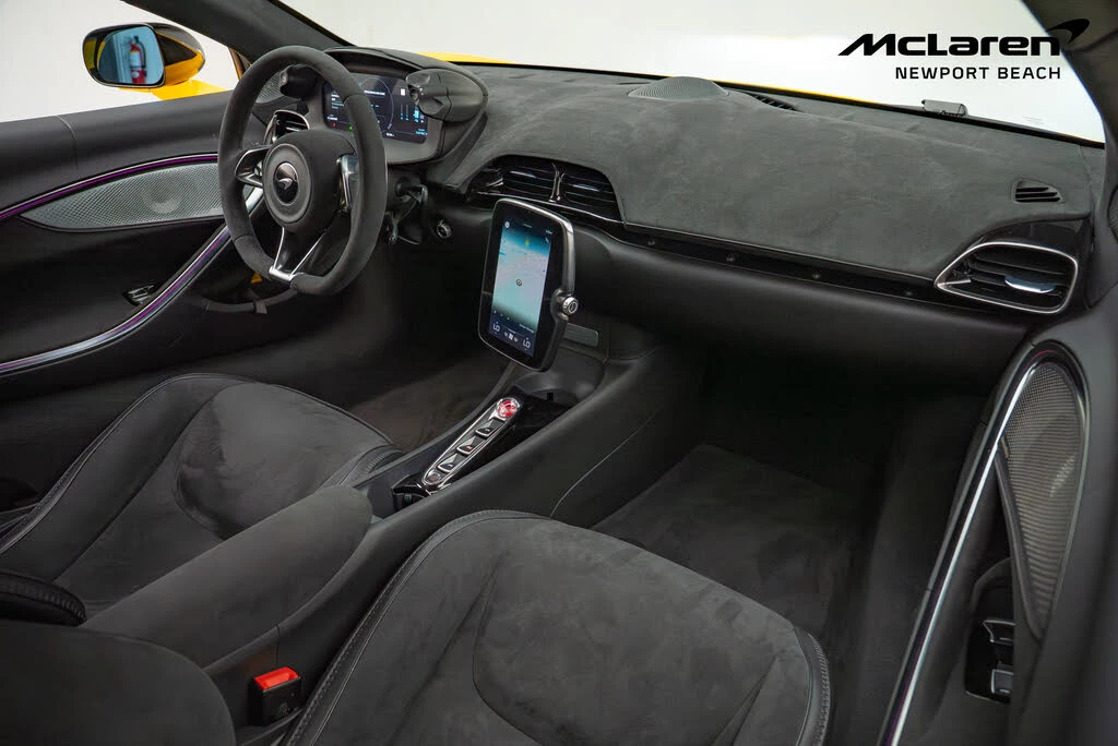 2024 McLaren Artura - Image 9 of 22