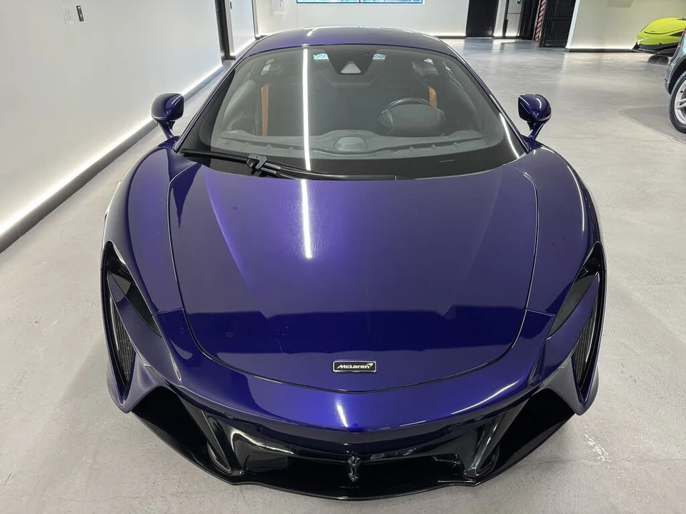 2024 McLaren Artura - Image 8 of 13