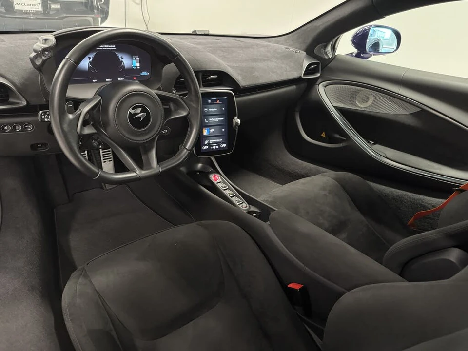 2024 McLaren Artura - Image 9 of 13