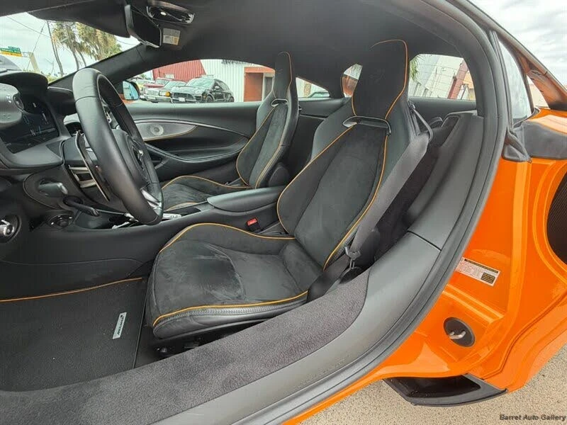 2024 McLaren Artura - Image 22 of 31