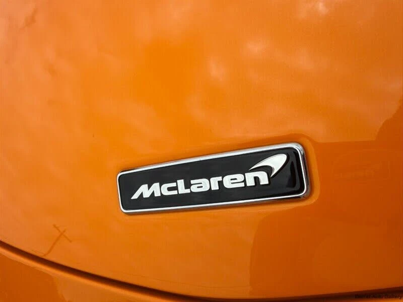 2024 McLaren Artura - Image 10 of 31