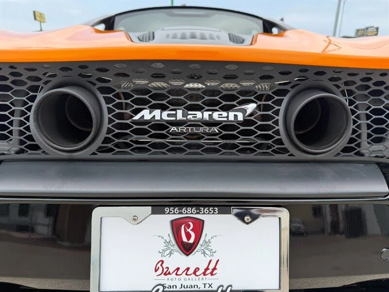 2024 McLaren Artura - Image 19 of 31