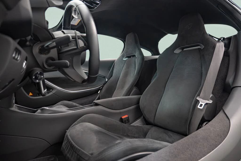 2024 McLaren Artura - Image 9 of 16