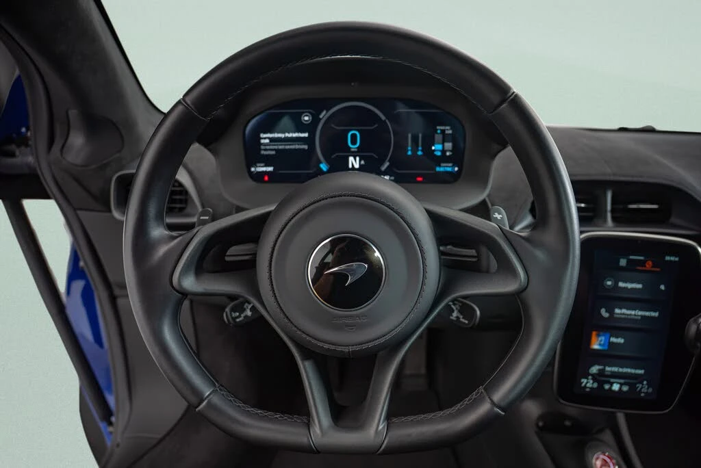 2024 McLaren Artura - Image 11 of 16