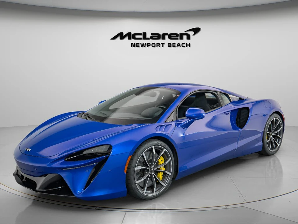 2024 McLaren Artura - Image 3 of 16