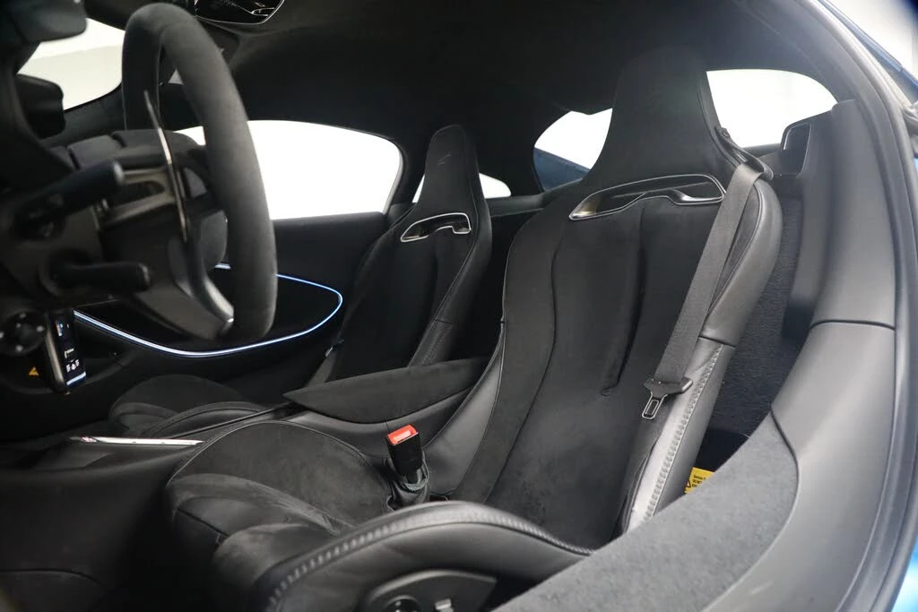 2024 McLaren Artura - Image 16 of 27