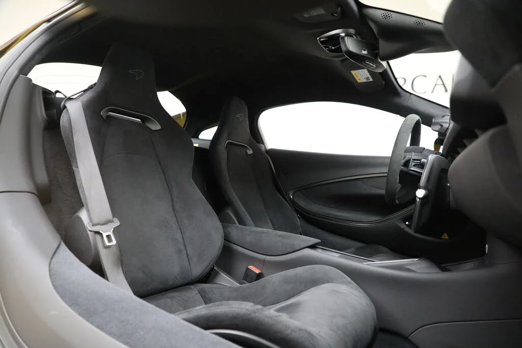 2024 McLaren Artura - Image 24 of 31